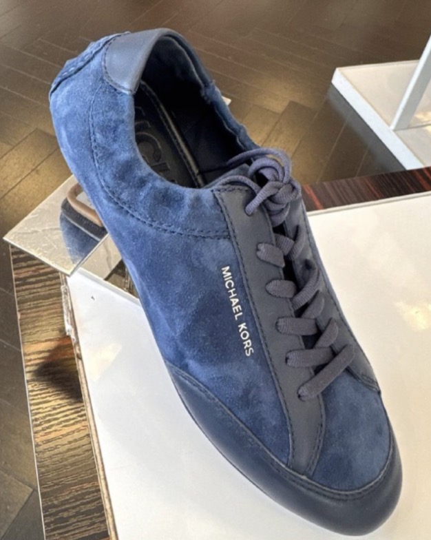 Tenis Mk Azul
